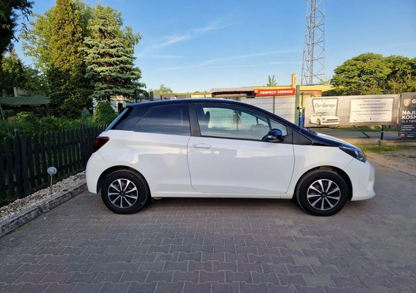 Toyota Yaris cena 24999 przebieg: 169000, rok produkcji 2015 z Olkusz małe 137